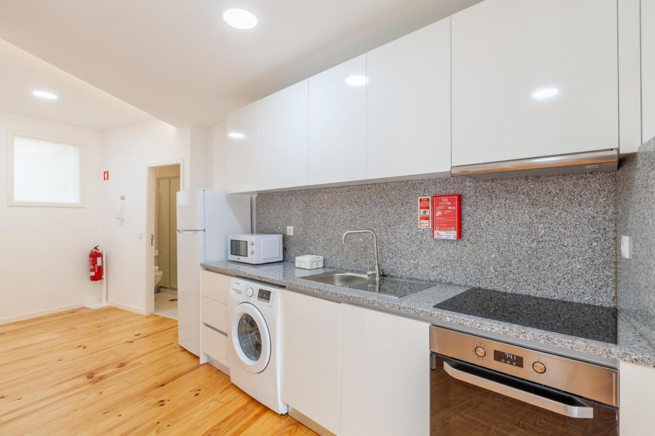 Villa Apartments & Suites Порту Экстерьер фото