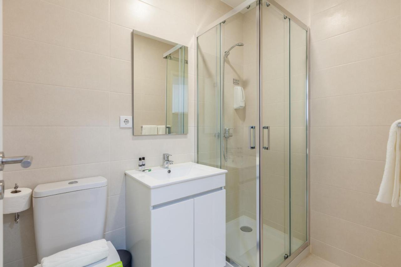 Villa Apartments & Suites Порту Экстерьер фото