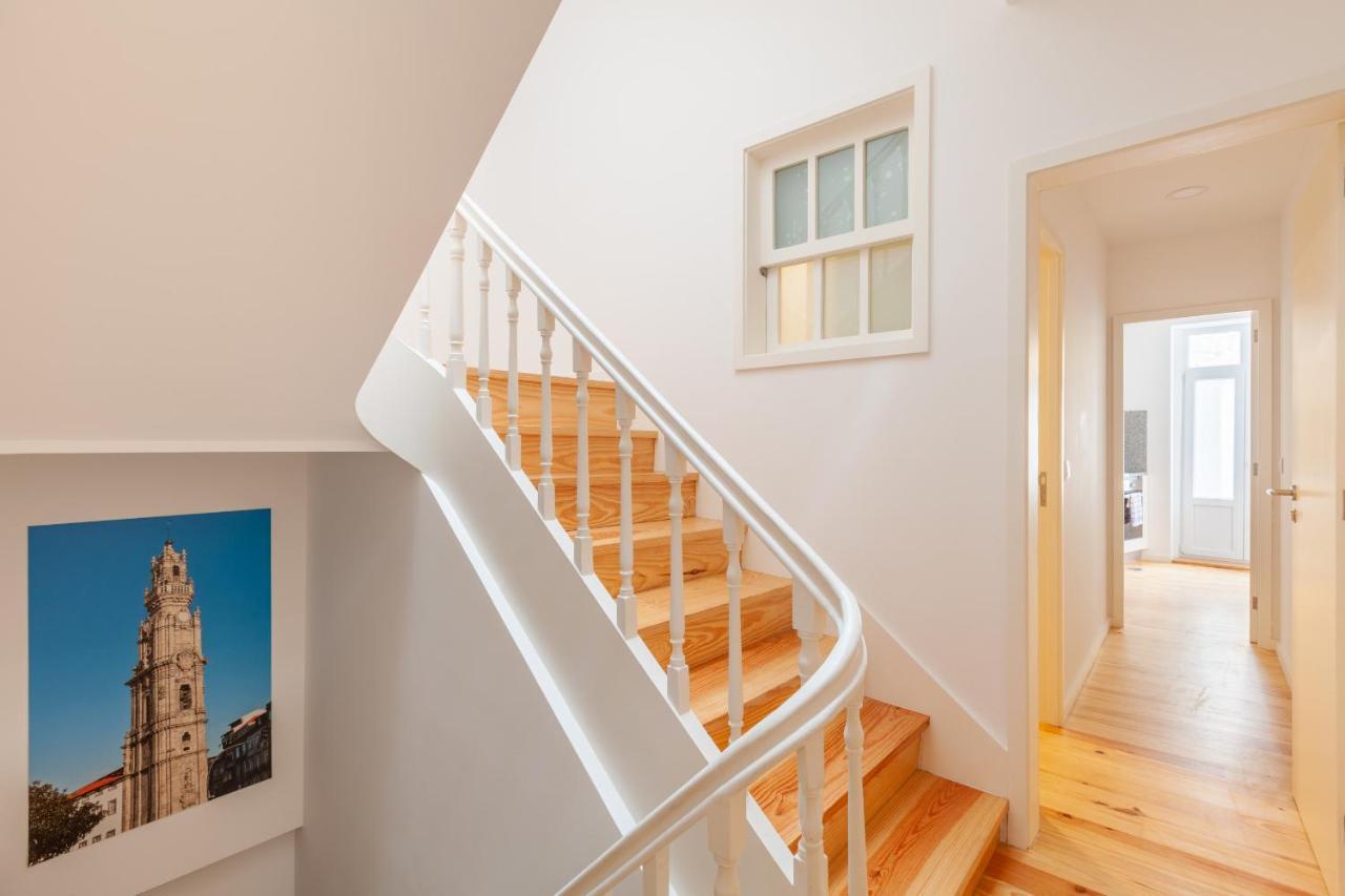 Villa Apartments & Suites Порту Экстерьер фото