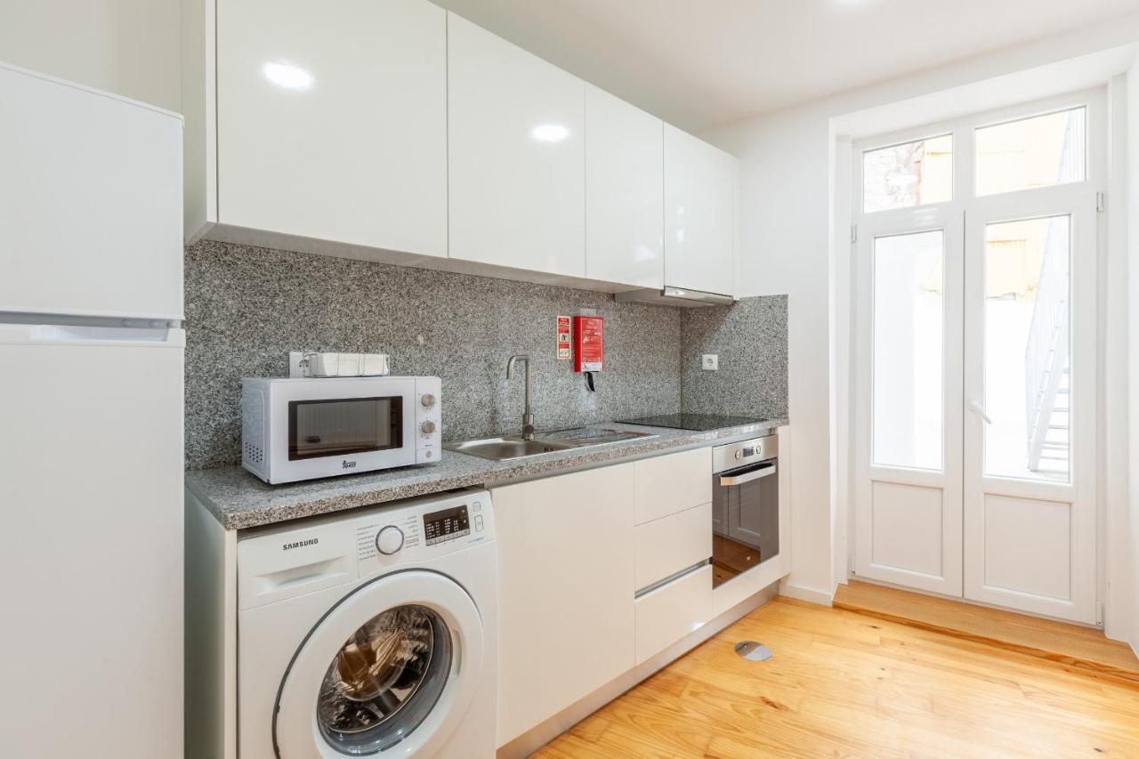 Villa Apartments & Suites Порту Экстерьер фото
