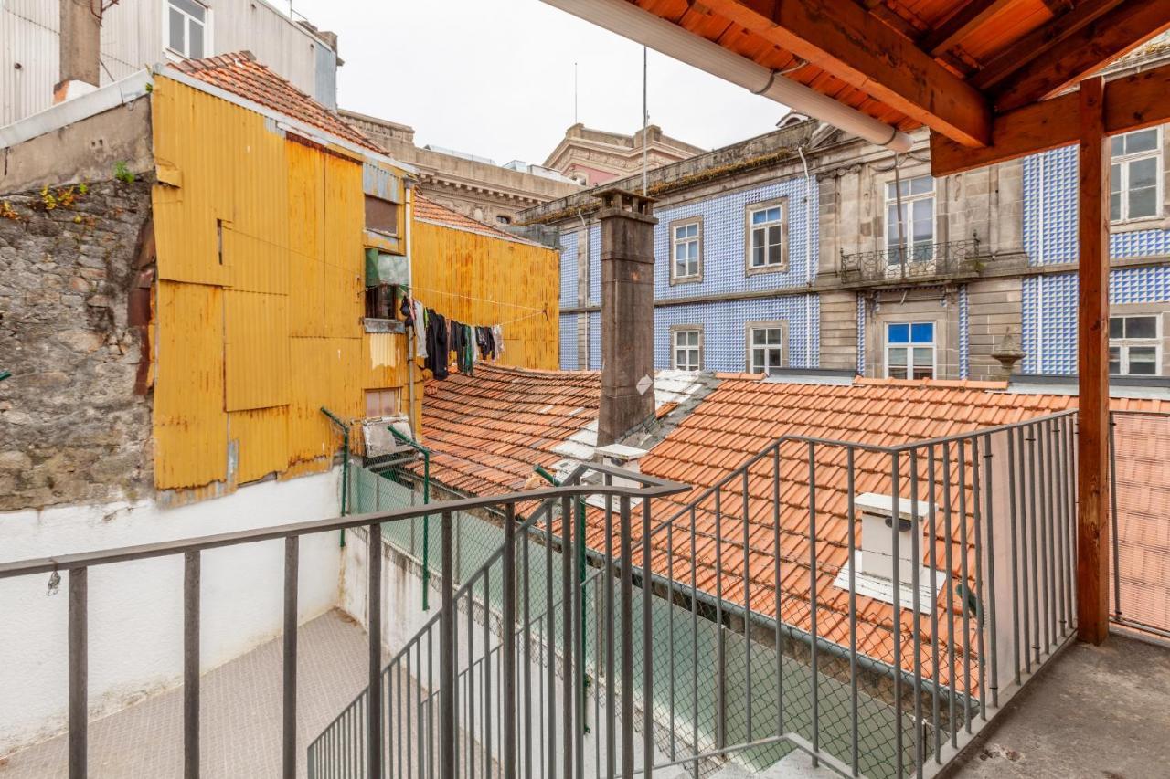 Villa Apartments & Suites Порту Экстерьер фото